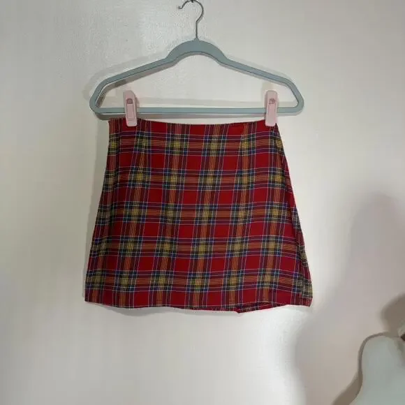 🔥 RED PLAID MINI SKIRT - ROMWE SIZE LARGE 🔥 - Picture 6 of 8